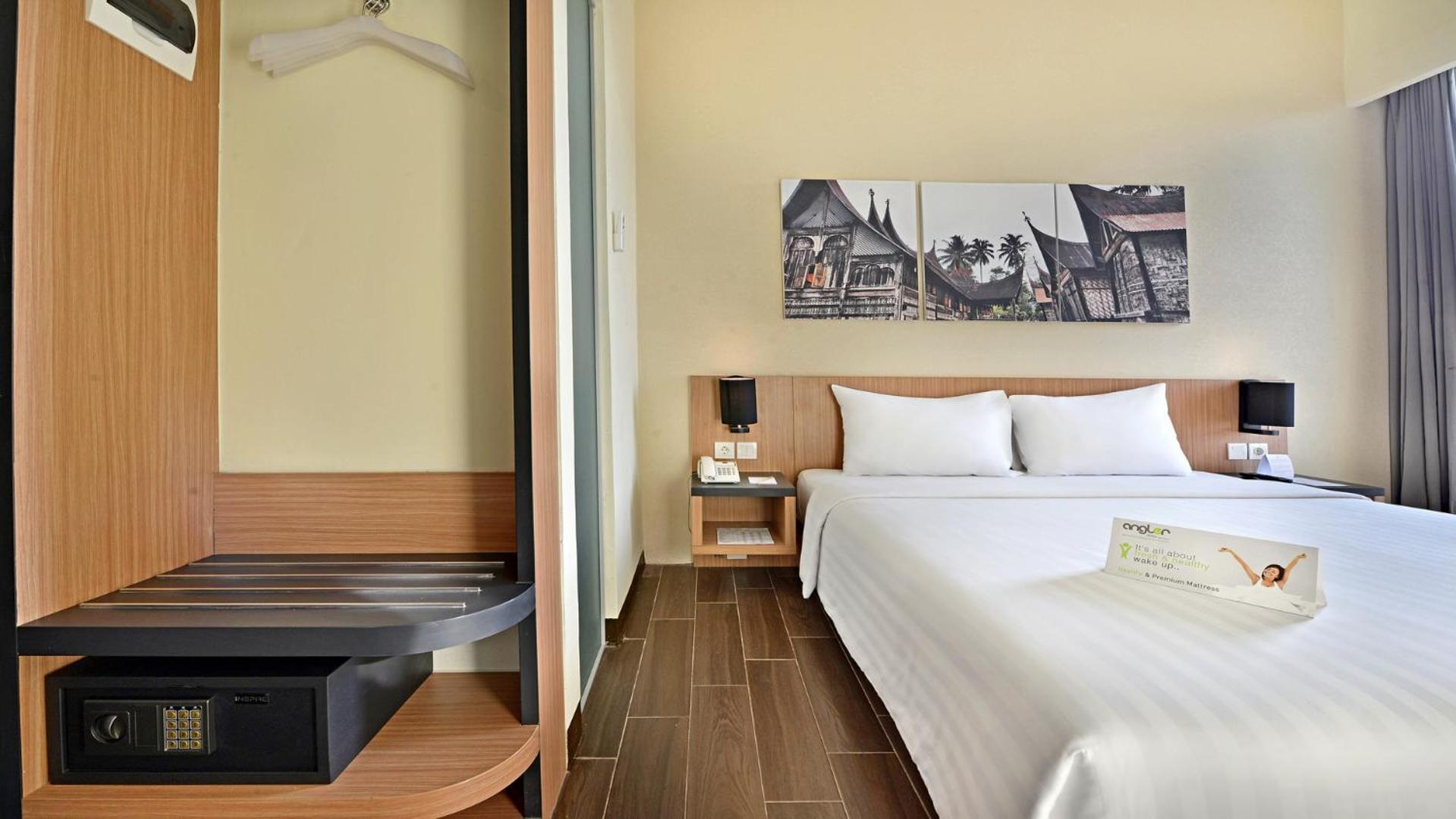 Hotel Whiz Prime Khatib Sulaiman
